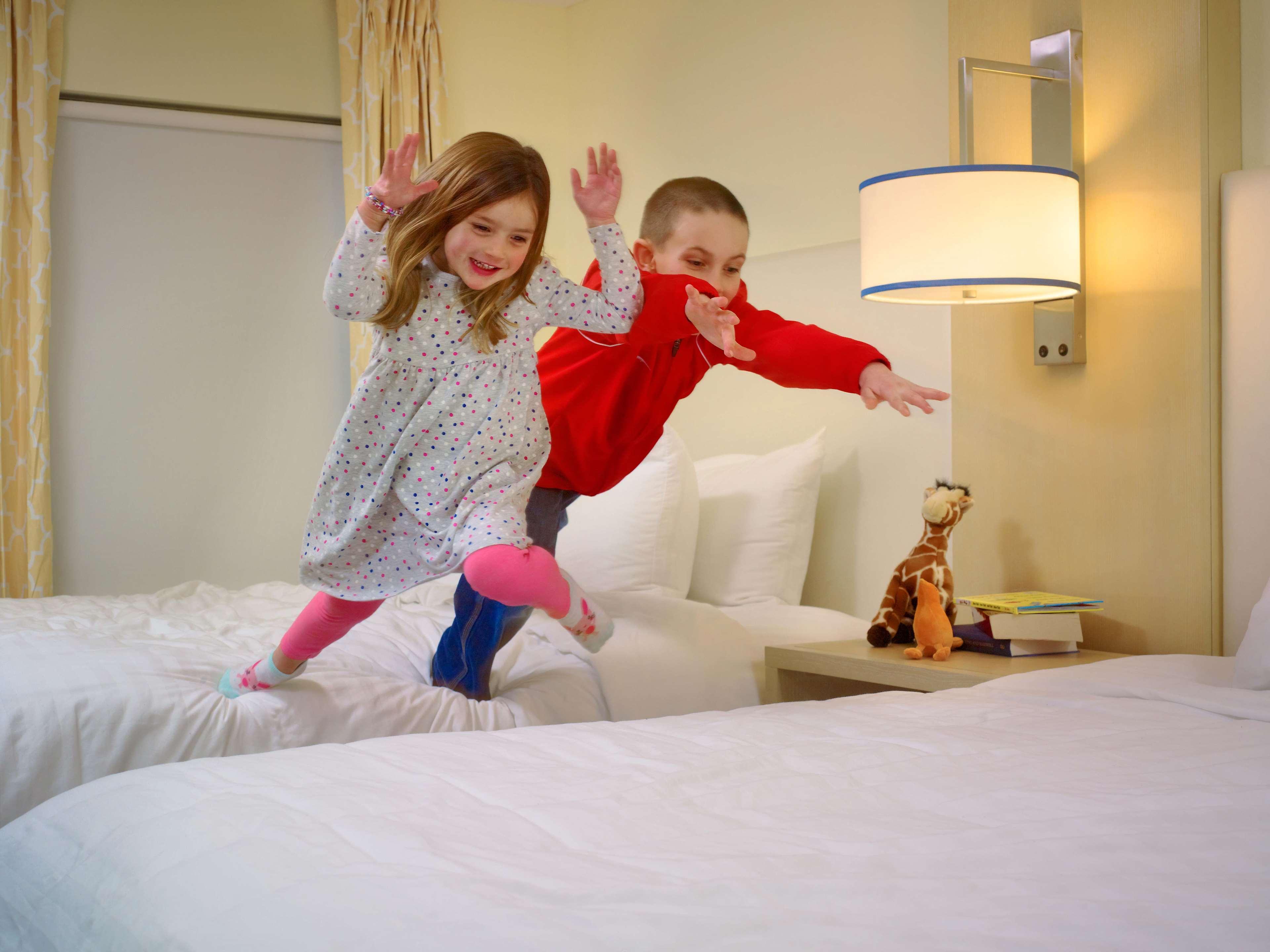 โซเนสตา อีเอส สวีท ทูซอน Hotel ภายนอก รูปภาพ